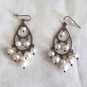 Vintage Style Teardrop Chandelier Earrings Antiqued Silver White Faux Pearl Boho